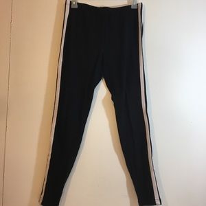 SO Black & White Striped Legging Large